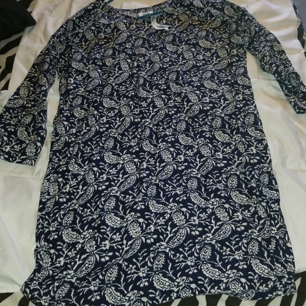 Women's dress